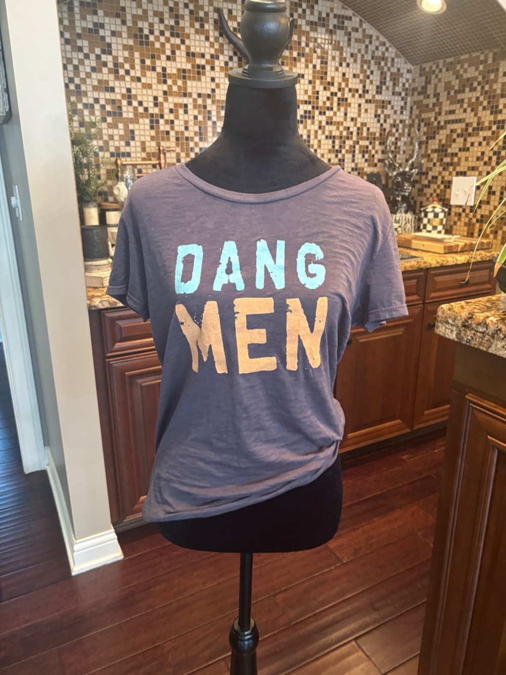 Dang Men Short-Sleeve Graphic Tee in Slate Blue